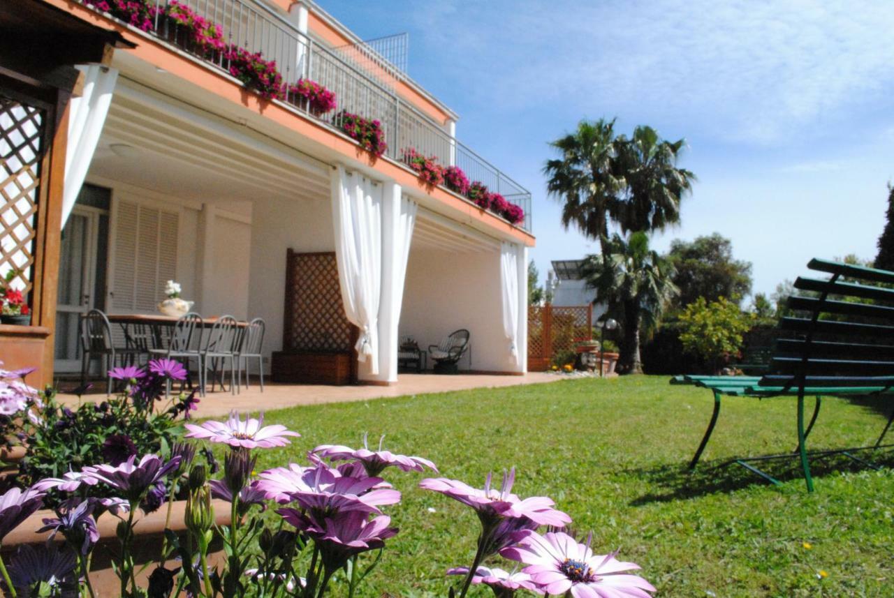 נטונו Villa Regina B&B מראה חיצוני תמונה