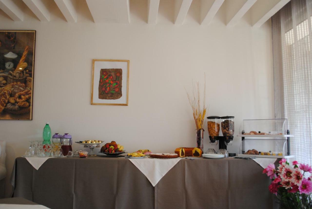 נטונו Villa Regina B&B מראה חיצוני תמונה