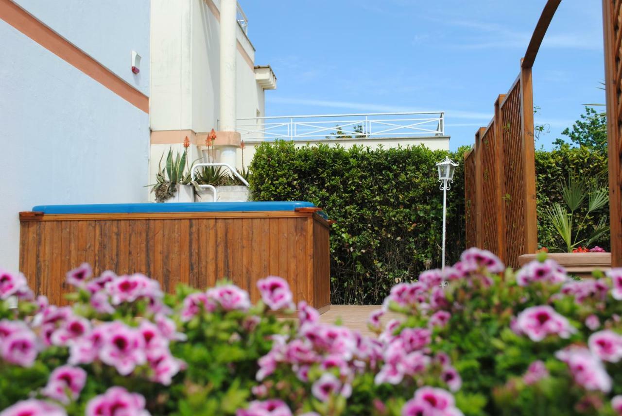 נטונו Villa Regina B&B מראה חיצוני תמונה